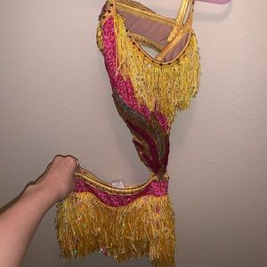 A one piece perfect for jazz!